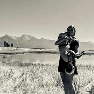 Meet your Posher, Mackenzie